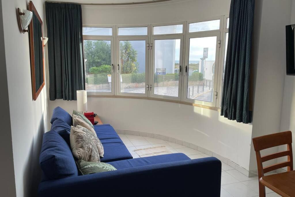 Blue - Beachfront Armacao de Pera